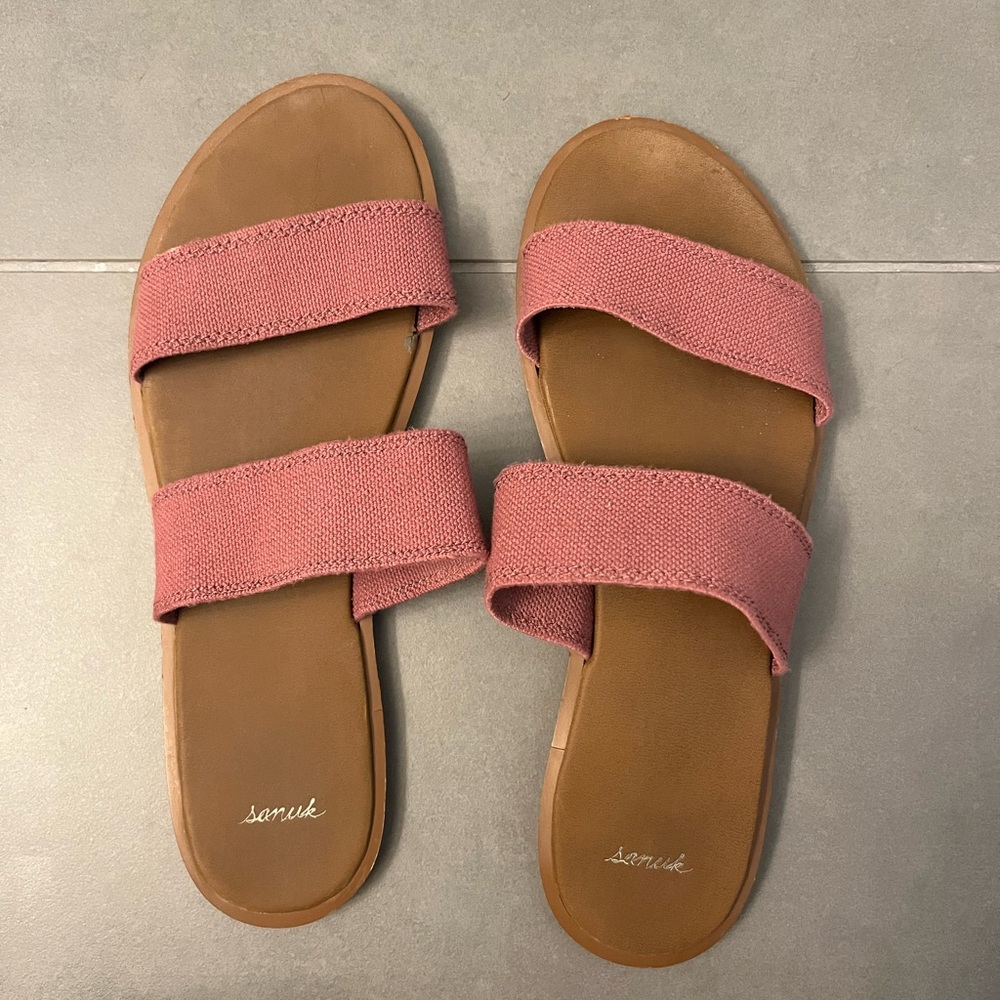 Sanuk Women’s Two-Strap Slide Sandals